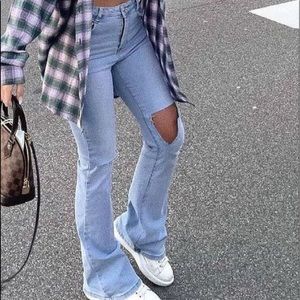 IN SEARCH OF THESE JEANS PLS HELP!